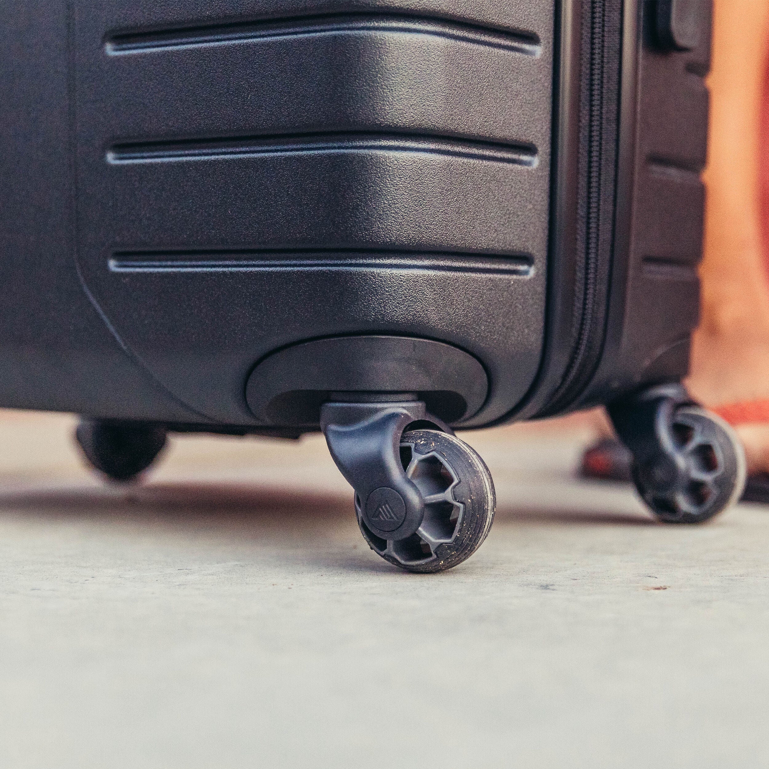 22 roller luggage deals